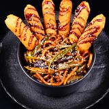 ნუდლსი ხრაშუნა თინუსით