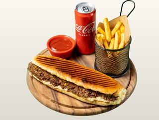 საფირმო სენდვიჩის კომბო