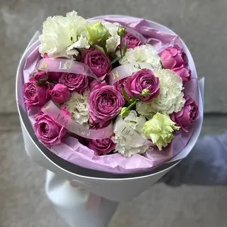 Premium Eustoma & Misty Bubbles