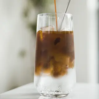 Espresso tonic