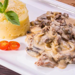 Бефстроганов