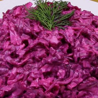 Салат из свеклы с чесноком и майонезом: