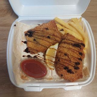 თევზის ჩიფსები ფრისთან ერთად