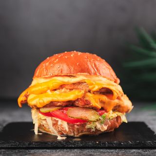ორმაგი ქათმის ბურგერი/double chiken burger