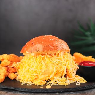 ყველის მიქს ბურგერის კომბო /Cheese mix burger combo