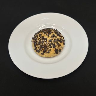 Cookie with chocolate