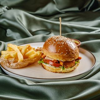 ქათმის ბურგერი