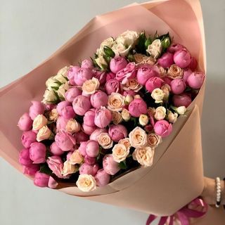 სპრეი ვარდების თაიგული
