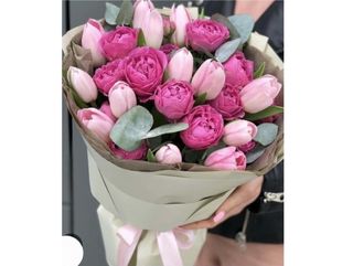 ტიტები და ვარდები