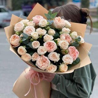 სპრეი ვარდების თაიგული