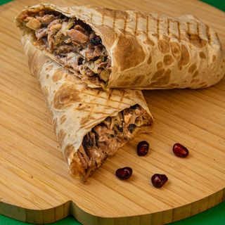 შაურმა  საშუალო