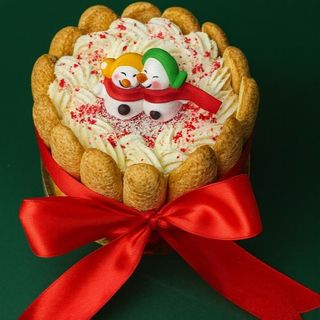 მარწვის ტორტი სავოიარის ორცხობილით (5 ნაჭრიანი)