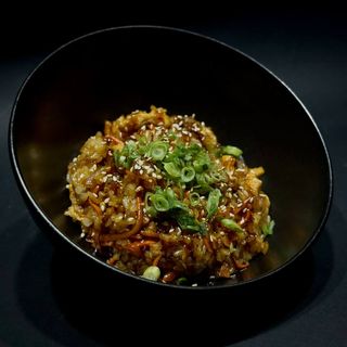 Rice with chicken and vegetables