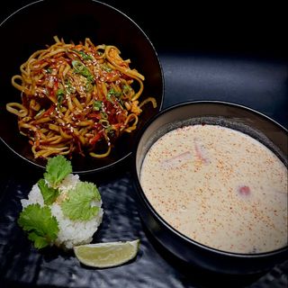 Lunch with tom yam and udon with chicken