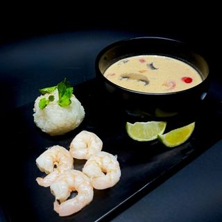 Tom Yum with Schrimps