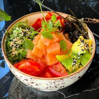 Poke Salmon