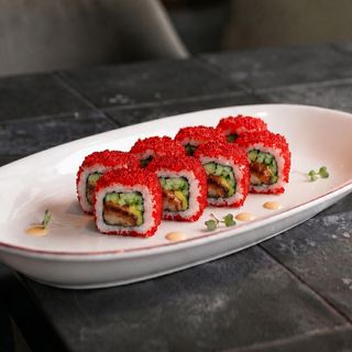 Саlifornia with eel