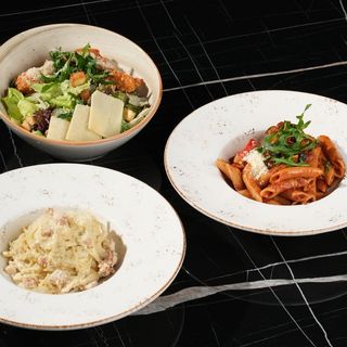 2 პასტა + სალათი