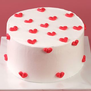 გულებიანი ტორტი(12 ნაჭრიანი)