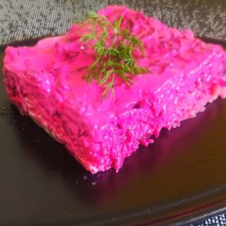 Сельдь под шубой (350тр.)