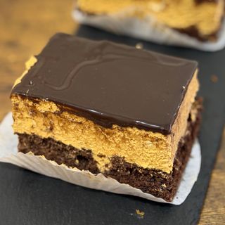 კრემბრულე