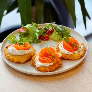 Draniki with salmon