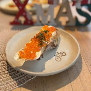 Sandwich with caviar