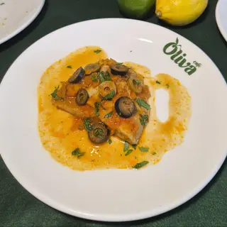 Fish in tomato sauce
