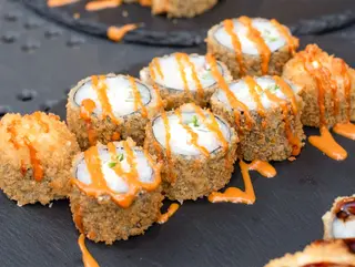 Hot shrimp roll