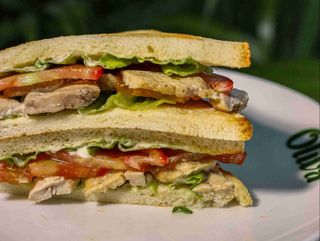 Sandwich with chicken