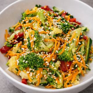 Cauliflower and broccoli salad VEGAN