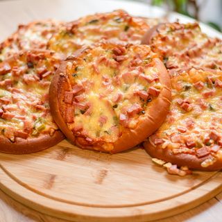 Old School Pizza