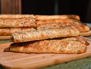 Rollini pear and cottage cheese