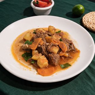 Colombian-Style Goulash