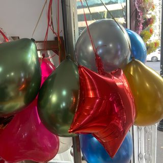 ფერადი ბურთები 15ცალი გაბერილ მდგომარეობაში