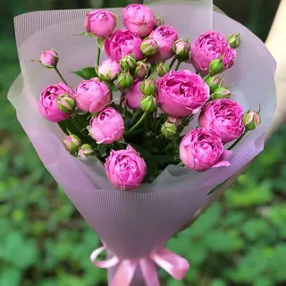 სპრეი ვარდების მინი თაიგული