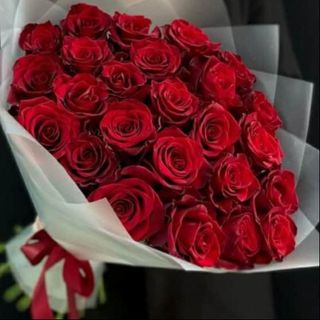 წითელი ვარდების თაიგული (20ც)