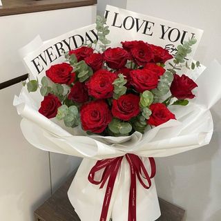 წითელი ვარდები (15ცალი)