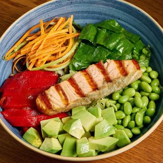 გრილზე შემწვარი ორაგულის ჯამი