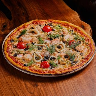 ზღვის პორდუქტების პიცა