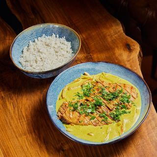 ქათამი ქარის სოუსით