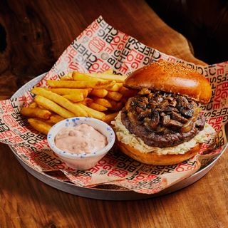 "დიდი, დიდი" ბურგერი