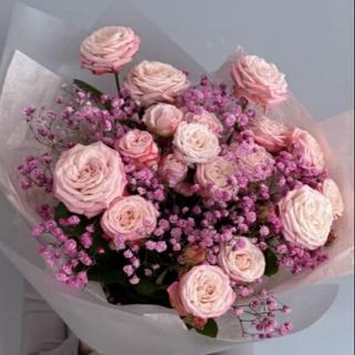 ვარდი და გიფსოფილა