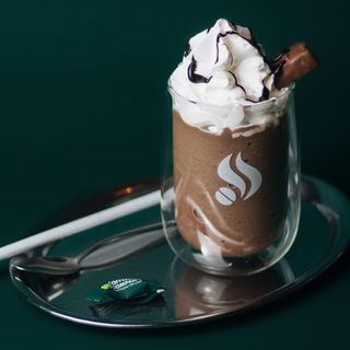 სნიკერსის შეიკი