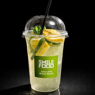 მოხიტო ლიმონათი ყინულით