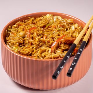 ბრინჯი ბოსტნეულით