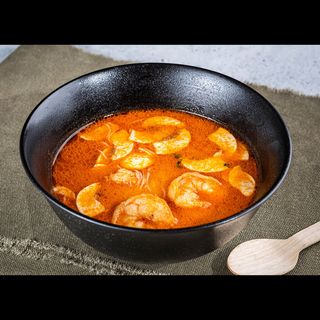 ტომიამი ქოქოსით და ზღვის პროდუქტებით