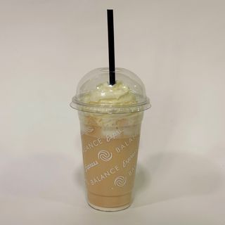 ცივი ყავა ნაყინით