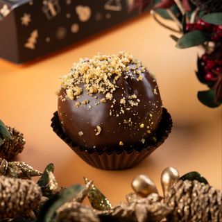 უშაქრო ჩირით და ნიგვიზით