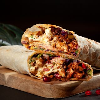 ლანჩ ბოქსი დიდი ქათმის ხორცით